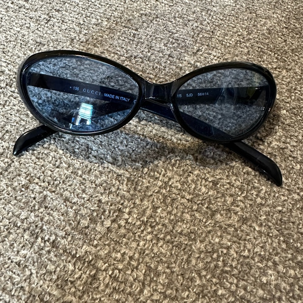 Y2K Vintage Gucci glasses